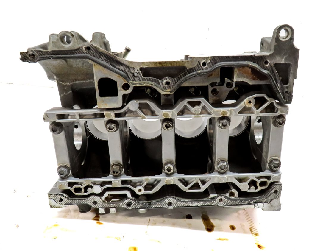 Thumbnail 7: 12-17 LAND ROVER LR2 DISCOVERY SPT EVOQUE (L538 L550) 2.0L TURBO CYLINDER BLOCK