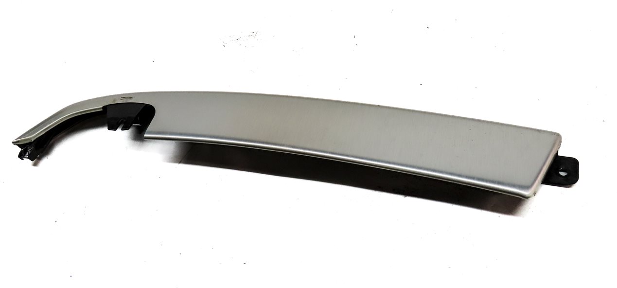 Thumbnail 4: 2016 LAND DISCOVERY SPORT (L550) FRONT LEFT DRIVER DASH TRIM (SILVER)