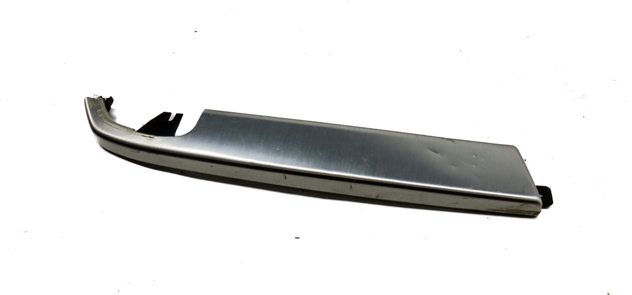 2016 LAND DISCOVERY SPORT (L550) FRONT RIGHT PASSENGER DASH TRIM (SILVER)