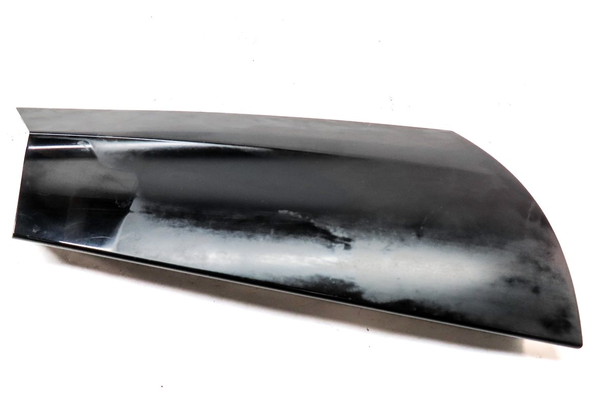Thumbnail 4: 2016 LAND DISCOVERY SPORT (L550) REAR RIGHT PASSENGER SIDE PILLAR TRIM COVER