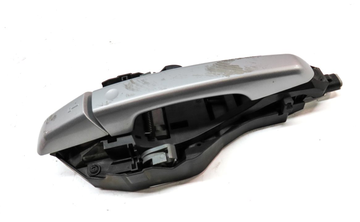 Thumbnail 3: 15-19 LAND ROVER DISCOVERY SPORT (L550) LEFT FRONT PASSIVE DOOR HANDLE (SILVER)