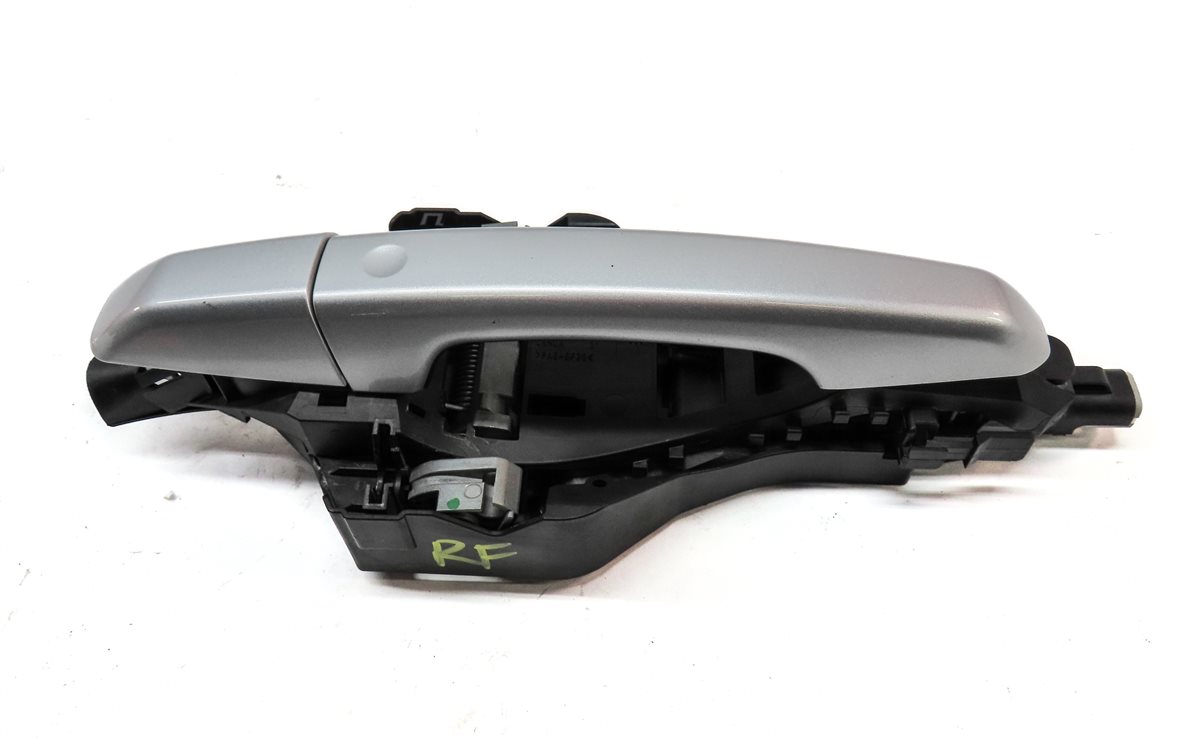 Thumbnail 2: 15-19 LAND ROVER DISCOVERY SPORT (L550) FRONT RIGHT PASSIVE DOOR HANDLE (SILVER)