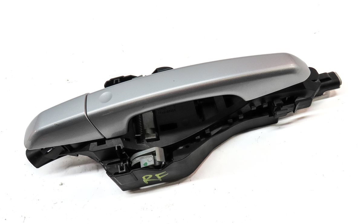 Thumbnail 3: 15-19 LAND ROVER DISCOVERY SPORT (L550) FRONT RIGHT PASSIVE DOOR HANDLE (SILVER)