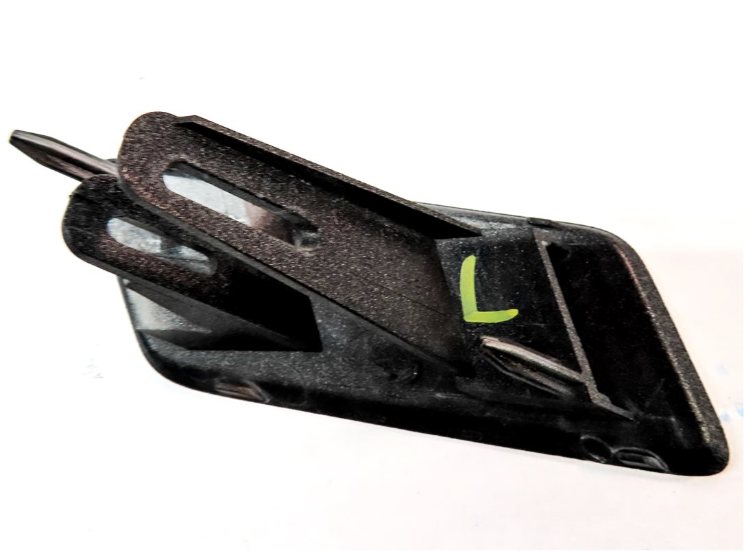 Thumbnail 4: 2016 LAND DISCOVERY SPORT L550 FRONT LEFT DRIVER HEADLIGHT WASHER TRIM (SILVER)