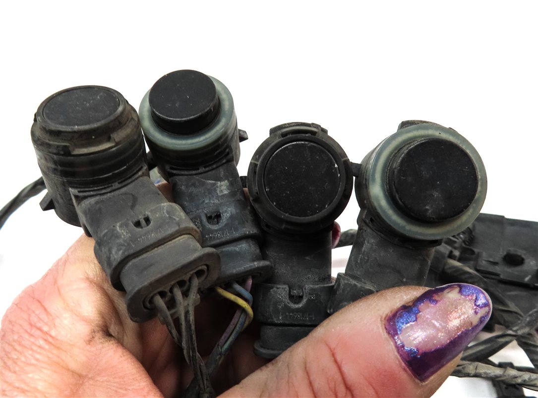 Thumbnail 5: 2016 DISCOVERY SPORT (L550) FRONT PARK ASSIST PDC SENSOR SET4 (BLACK) & HARNESS