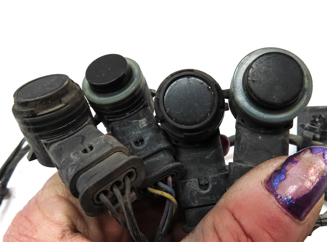 Thumbnail 6: 2016 DISCOVERY SPORT (L550) FRONT PARK ASSIST PDC SENSOR SET4 (BLACK) & HARNESS
