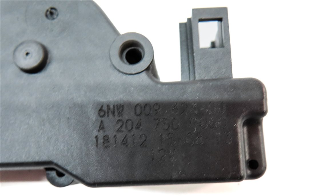 Thumbnail 10: 2016 MERCEDES GLA250 (X156) REAR HATCH TRUNL LOCK LATCH w/ SOFT CLOSE MOTOR
