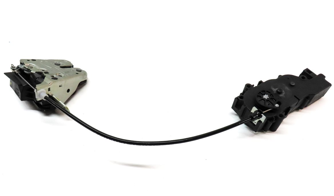 Thumbnail 4: 2016 MERCEDES GLA250 (X156) REAR HATCH TRUNL LOCK LATCH w/ SOFT CLOSE MOTOR
