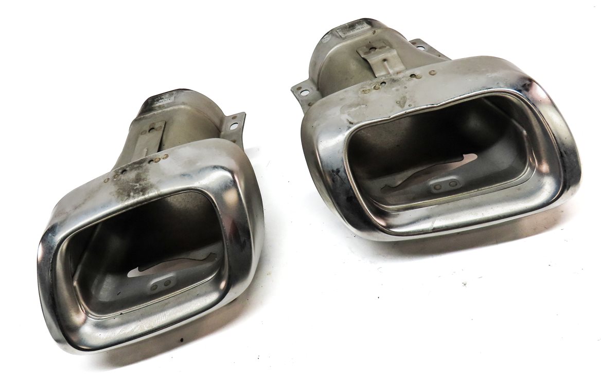 Thumbnail 3: 15-20 MERCEDES GLA250 X156 REAR LEFT & RIGHT MUFFLER EXHAUST TIP SET/2