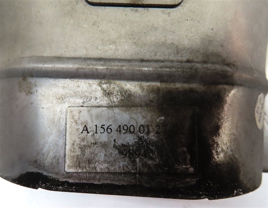 Thumbnail 8: 15-20 MERCEDES GLA250 X156 REAR LEFT & RIGHT MUFFLER EXHAUST TIP SET/2