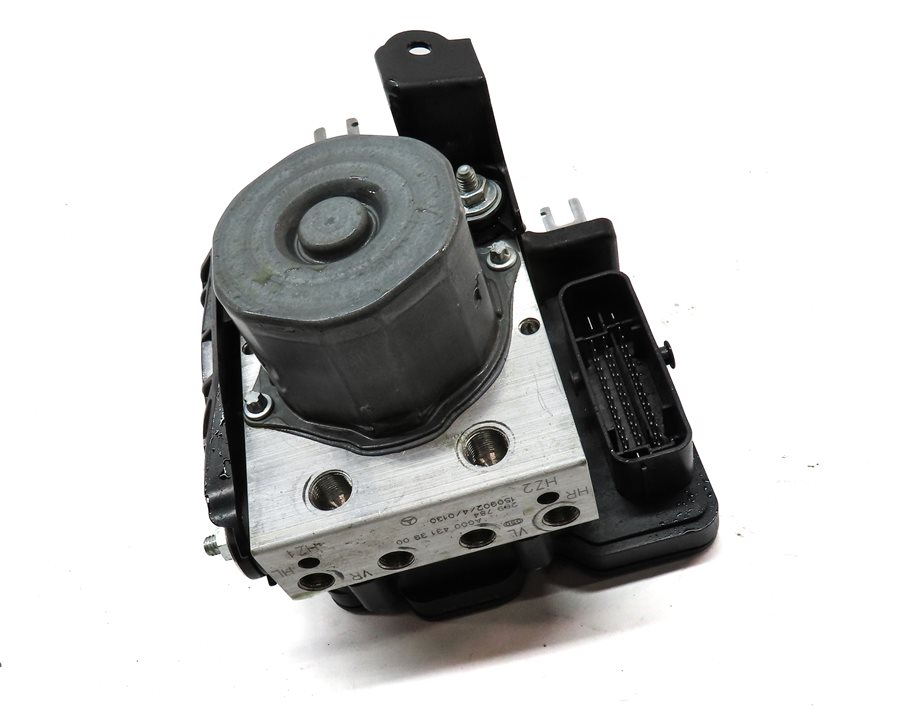 Thumbnail 3: 2015-2020 MERCEDES GLA250 (X156) ABS ANTI LOCK BRAKE PUMP w/ MODULE