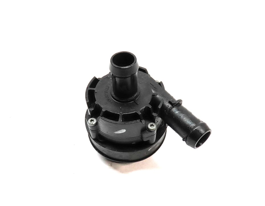 Thumbnail 1: 2016 MERCEDES GLA250 (X156) 2.0L TURBO (M270) ENGINE AUXILIARY WATER PUMP