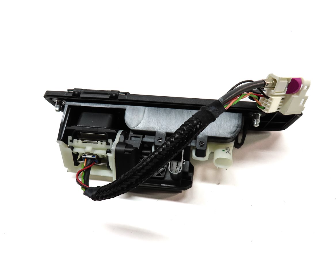 Thumbnail 5: 15-17 MERCEDES CLA GLA GLE SLC C117 X156 W166 TRUNK REARVIEW CAMERA & HANDLE