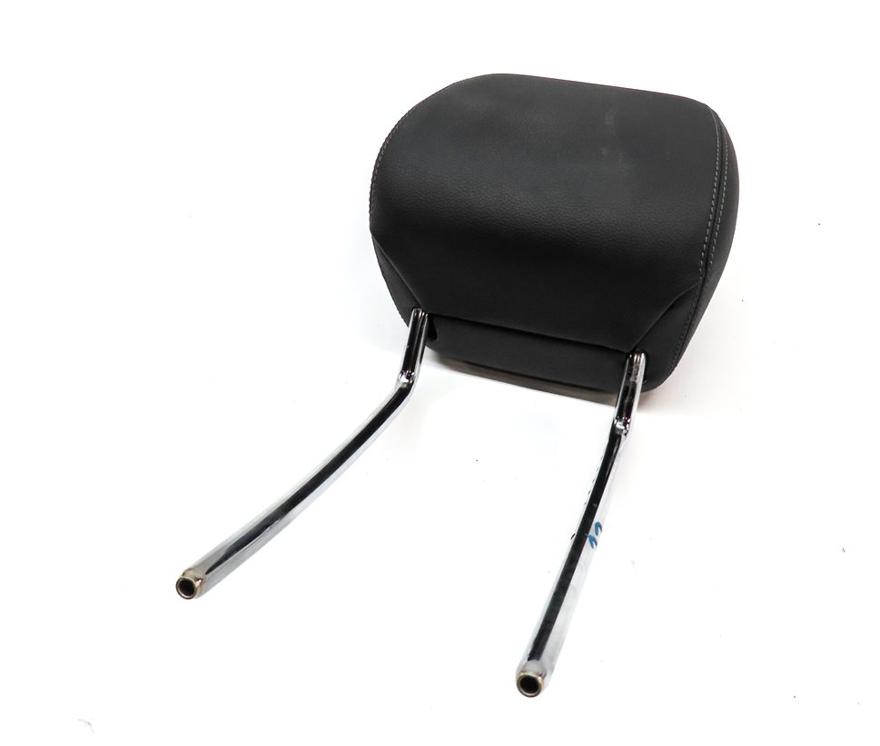 15-20 MERCEDES GLA (X156) FRONT LEFT DRIVER OR RIGHT PASSENGER HEADREST (BLACK)