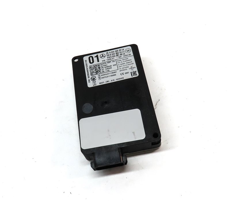 Thumbnail 3: 2014-2020 MERCEDES CLA250 CLA45 GLS CLS (C117 W166 W253) BLIND SPOT RADAR MODULE