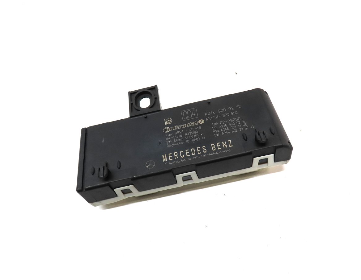 Thumbnail 3: 16 MERCEDES GLA250 (X156) REAR TRUNK TAILGATE LIFTGATE HATCH LIFT CONTROL MODULE