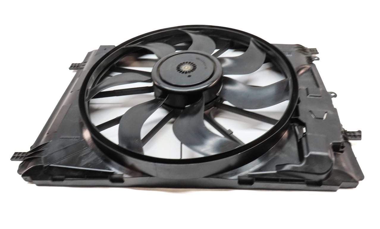 Thumbnail 4: 13-20 MERCEDES B CLA GLA SLK CLASS (C117 W172 W246 X156) RADIATOR COOLING FAN