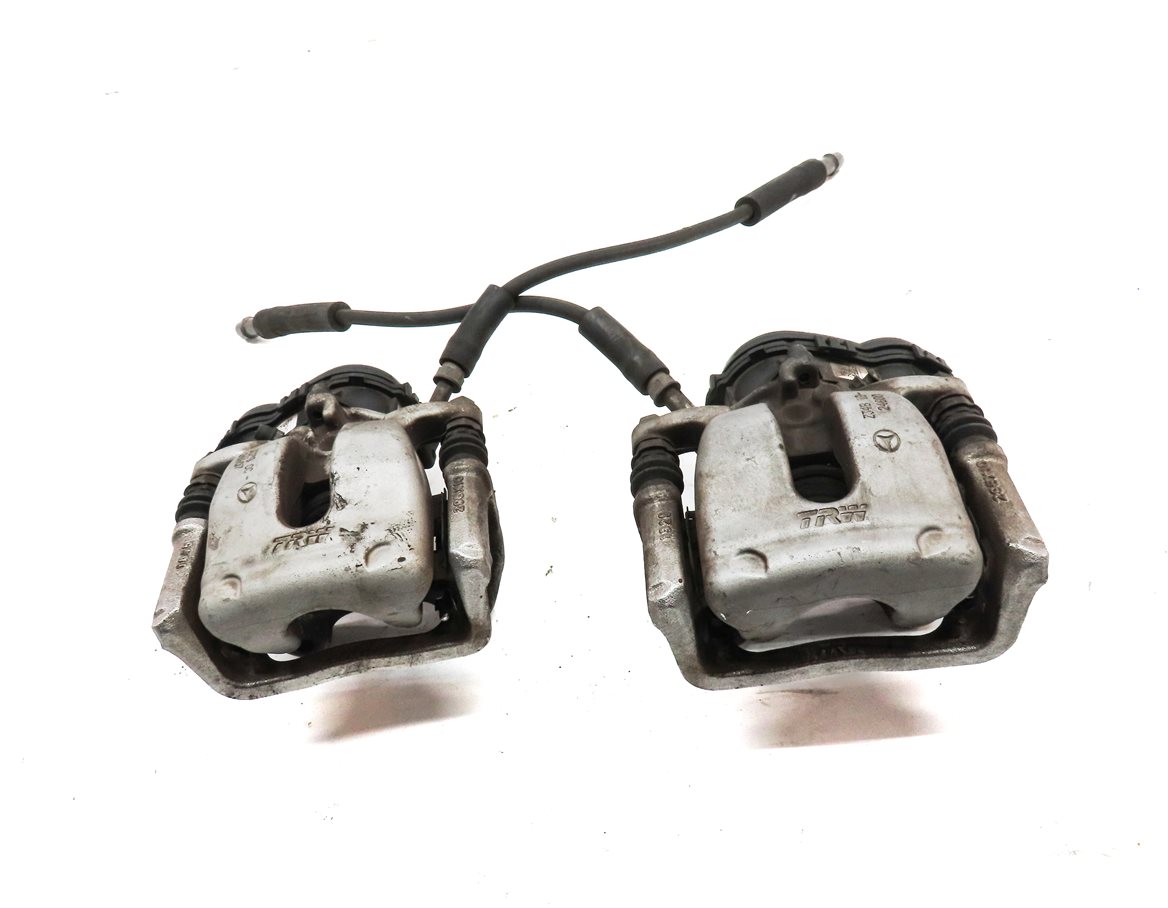 Thumbnail 2: 13-20 MERCEDES B250 CLA250 GLA250 C117 W242 W246 X156 REAR BRAKE CALIPER SET/2