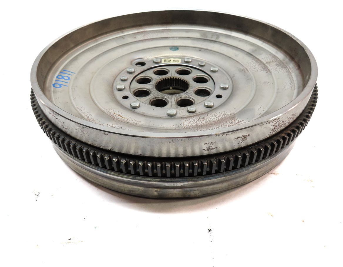 Thumbnail 5: 2013-2018 MERCEDES B250 CLA250 GLA250 (C117 W156 W246) AUTO DUAL MASS FLYWHEEL
