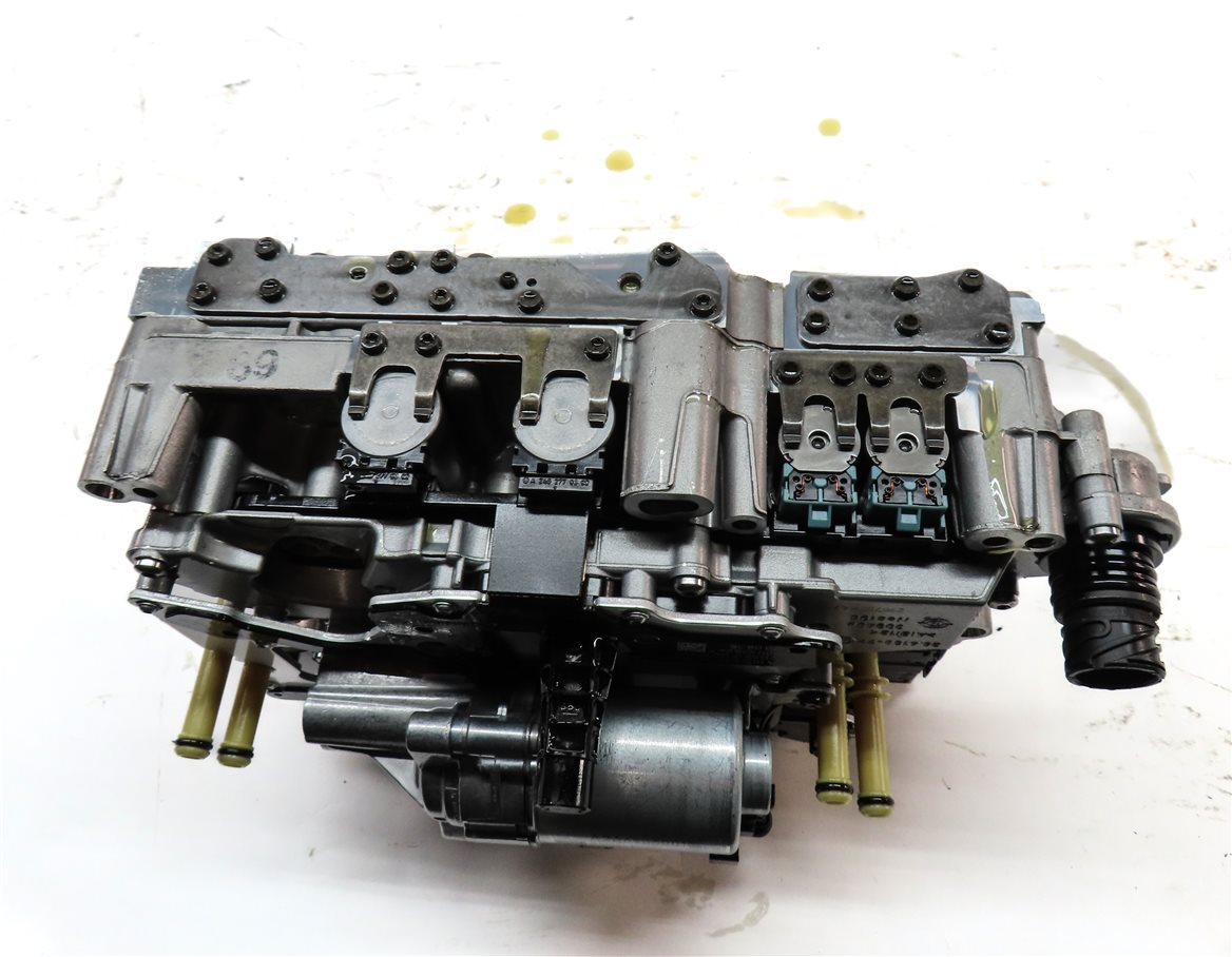 Thumbnail 7: 15-20 MERCEDES GLA CLASS (X156) 7 SPEED AUTO AUTOMATIC TRANSMISSION VALVE BODY
