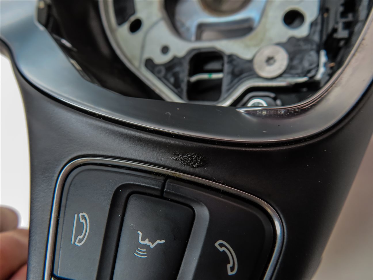 Thumbnail 8: 15-20 MERCEDES B GLA CLASS (W242 X156) 3-SPOKE STEERING WHEEL w/ SHIFT PADDLES