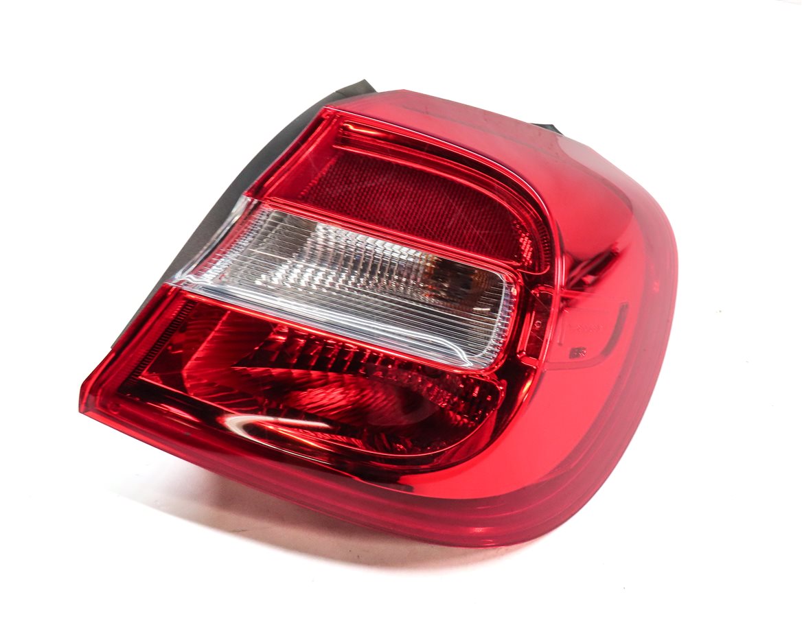 15-20 MERCEDES GLA250 W156 REAR RIGHT PASSENGER OUTER QUARTER TAILLIGHT LAMP