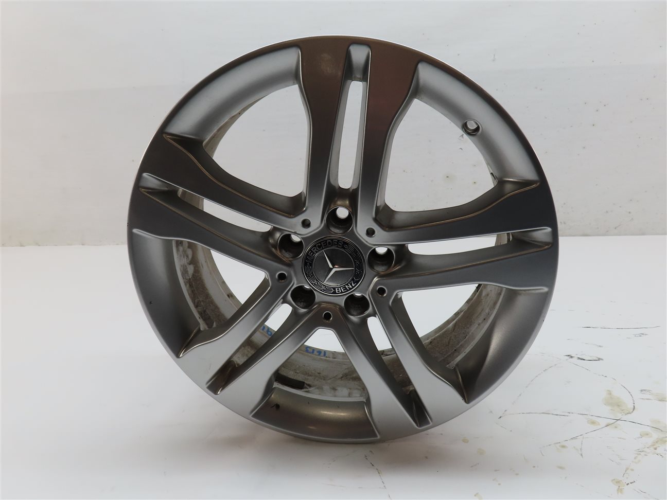 Thumbnail 2: 15-17 MERCEDES GLA250 (X156) 18x7 ALUMINUM ALLOY 5-DOUBLE SPOKE WHEEL RIM 