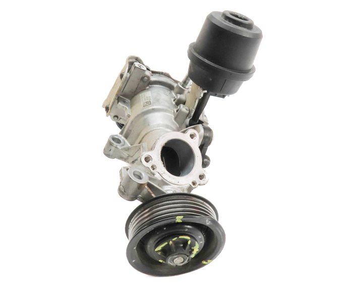 Thumbnail 3: 2016 MERCEDES GLA250 (X156) 2.0L TURBO (M270) ENGINE WATER COOLANT PUMP w/PULLEY