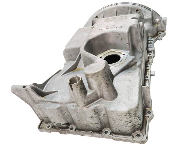 Thumbnail 4: 2013-2020 MERCEDES B250 CLA250 GLA250 (C117 W156 W246) 2.0L M270 ENGINE OIL PAN