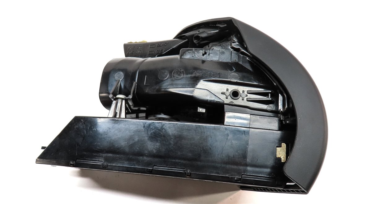 Thumbnail 5: 2008 BMW Z4 CONVERTIBLE (E85) FRONT LEFT DASH A/C HEATER AIR VENT w/ CUP HOLDER