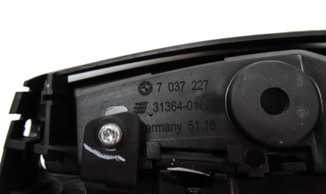 Thumbnail 9: 2008 BMW Z4 CONVERTIBLE E85 FRONT CENTER CONSOLE ASHTRAY w/ SWITCH PANEL (BLACK)