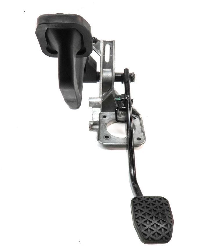 Thumbnail 5: 2008 BMW Z4 CONVERTIBLE (E85) MANUAL TRANSMISSION BRAKE & CLUTCH PEDAL ASSEMBLY
