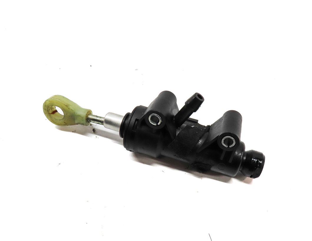 2008 BMW Z4 CONVERTIBLE (E85) 3.0L (N52) ENGINE CLUTCH MASTER CYLINDER