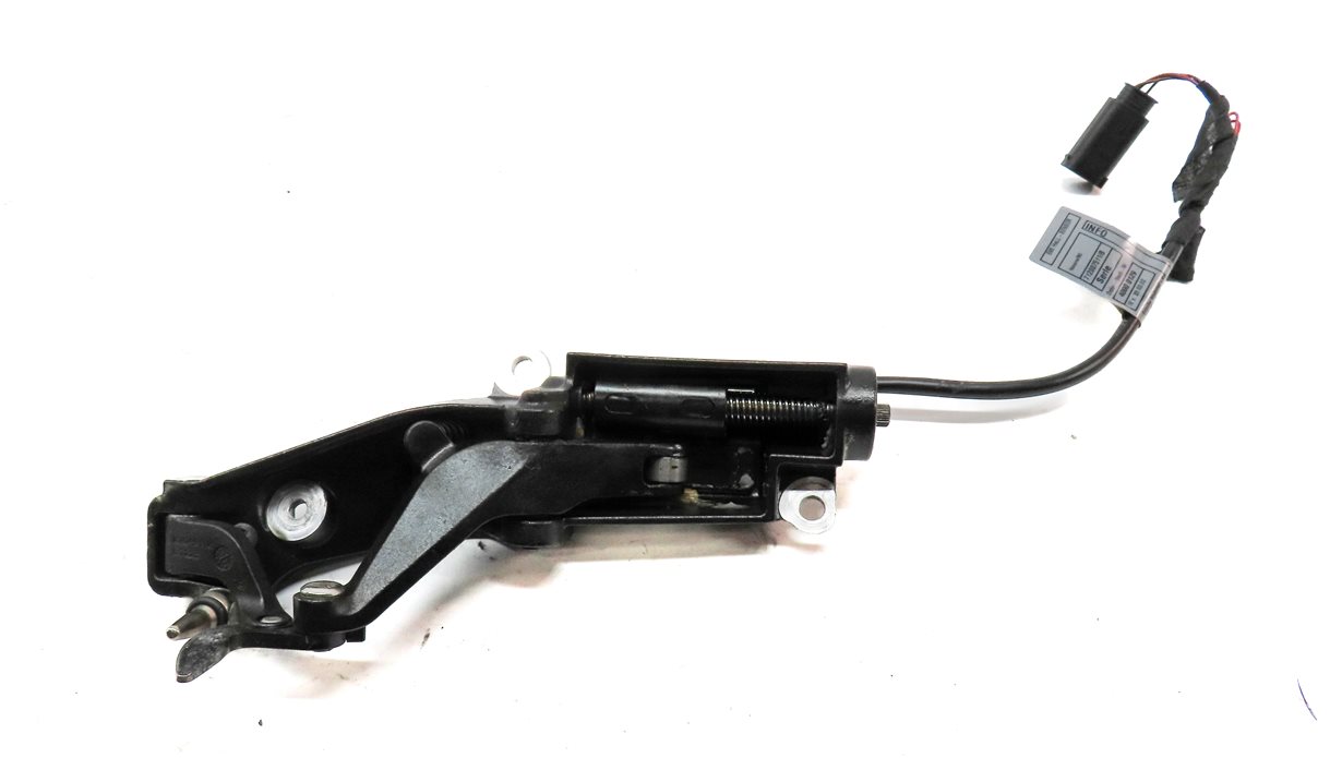 Thumbnail 2: 2008 BMW Z4 CONVERTIBLE (E85) FRONT LEFT DRIVER CONVERTIBLE TOP LATCH