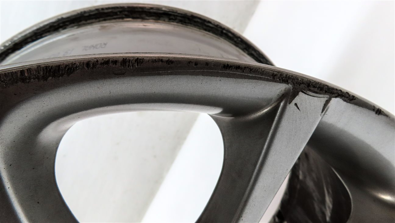 Thumbnail 6: 2003-2008 BMW Z4 (E85) 17x8 ALUMINUM ALLOY 10-SPOKE WHEEL RIM