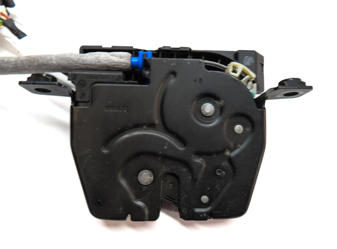 Thumbnail 7: 2012 BMW X3 (F25) REAR HATCH TRUNK LOCK LATCH w/ ACTUATOR MOTOR