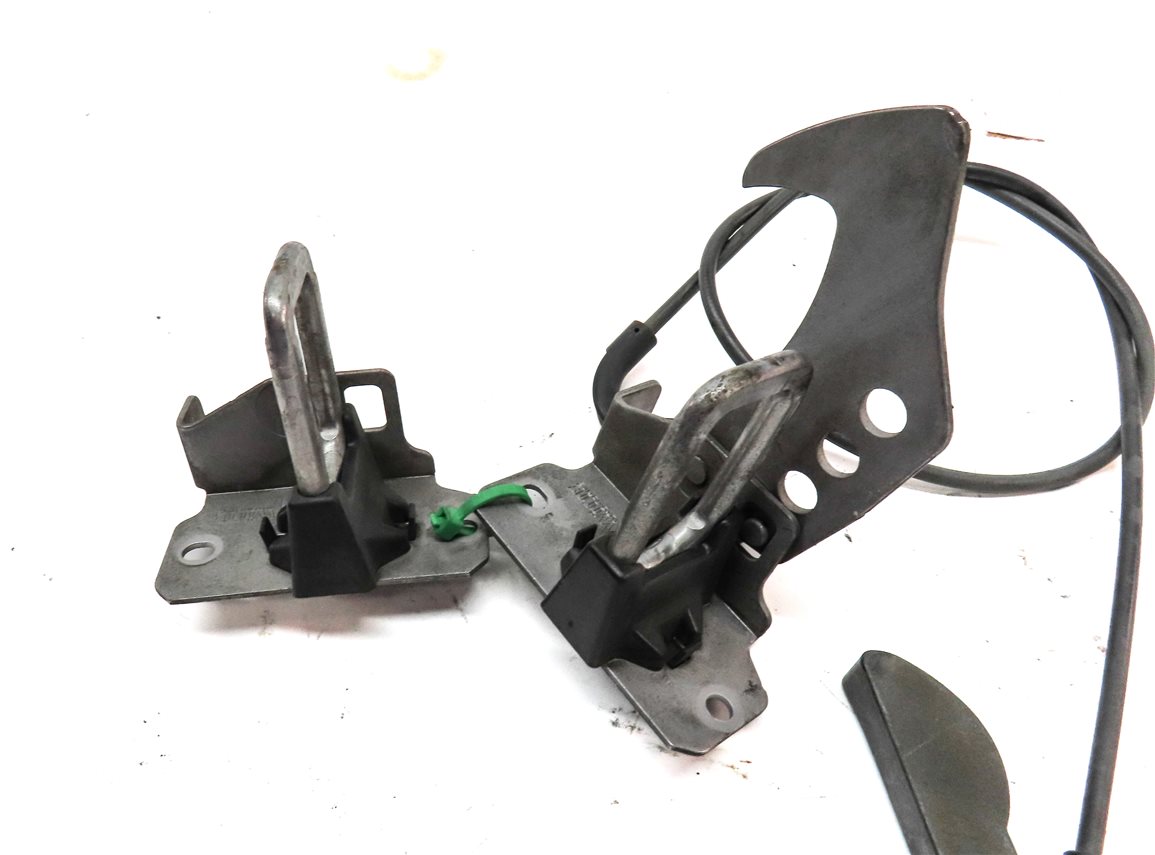 Thumbnail 5: 2012 BMW X3 (F25) FRONT HOOD SAFETY CATCH HOOK w/ RELEASE LEVER & CABLE
