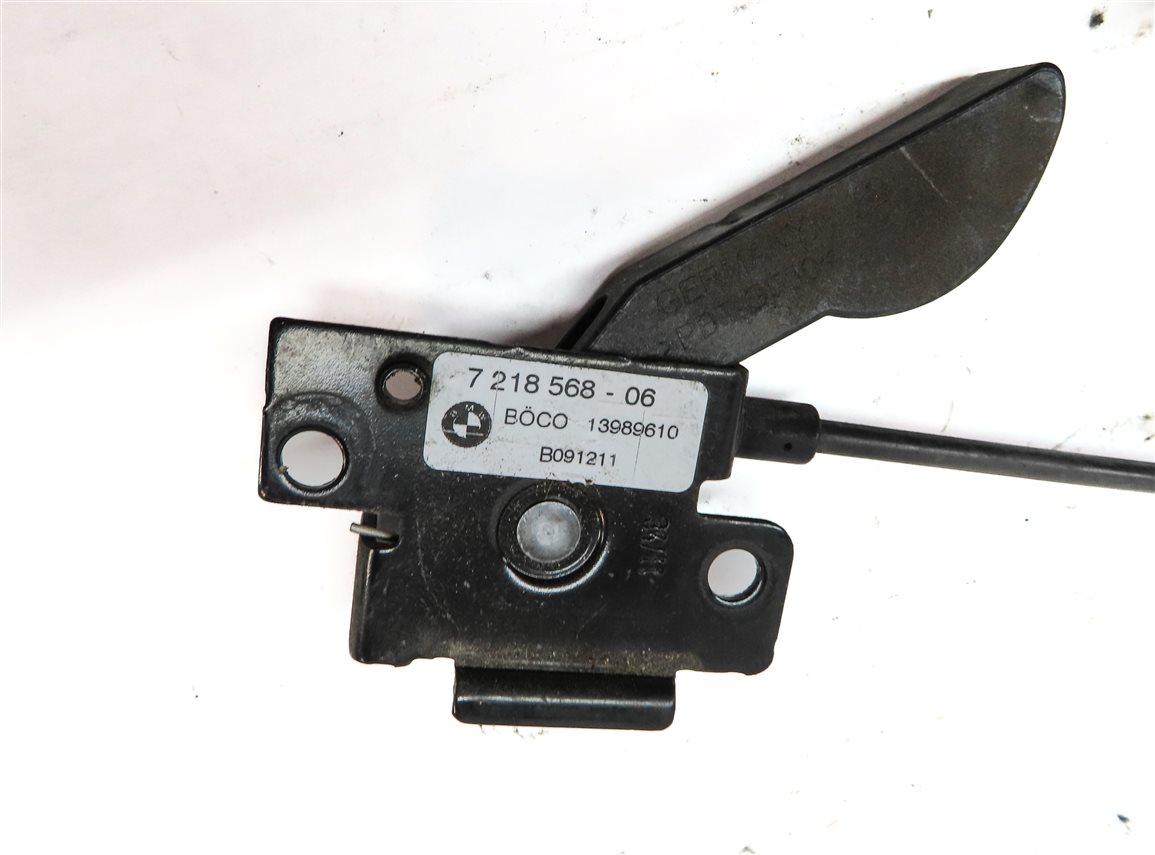 Thumbnail 8: 2012 BMW X3 (F25) FRONT HOOD SAFETY CATCH HOOK w/ RELEASE LEVER & CABLE