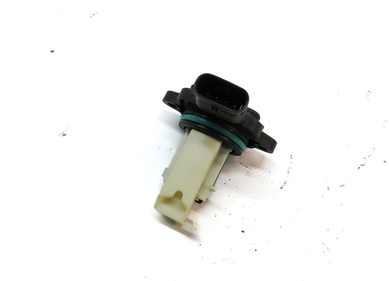 Thumbnail 3: 10-18 BMW 335i 535i X5 X6 (E83 E87 E90 F10 F15) 3.0L ENGINE MASS AIR FLOW SENSOR