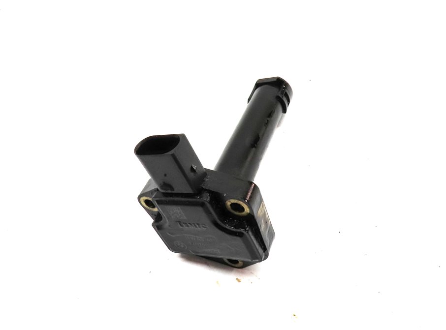 Thumbnail 2: 2012 BMW X3 (F25) 3.0L TURBO (N55) ENGINE OIL LEVEL SENSOR