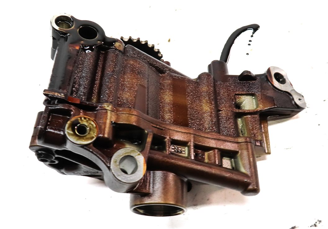 Thumbnail 5: 2012 BMW X3 (F25) 3.0L TURBO (N55) ENGINE OIL PUMP