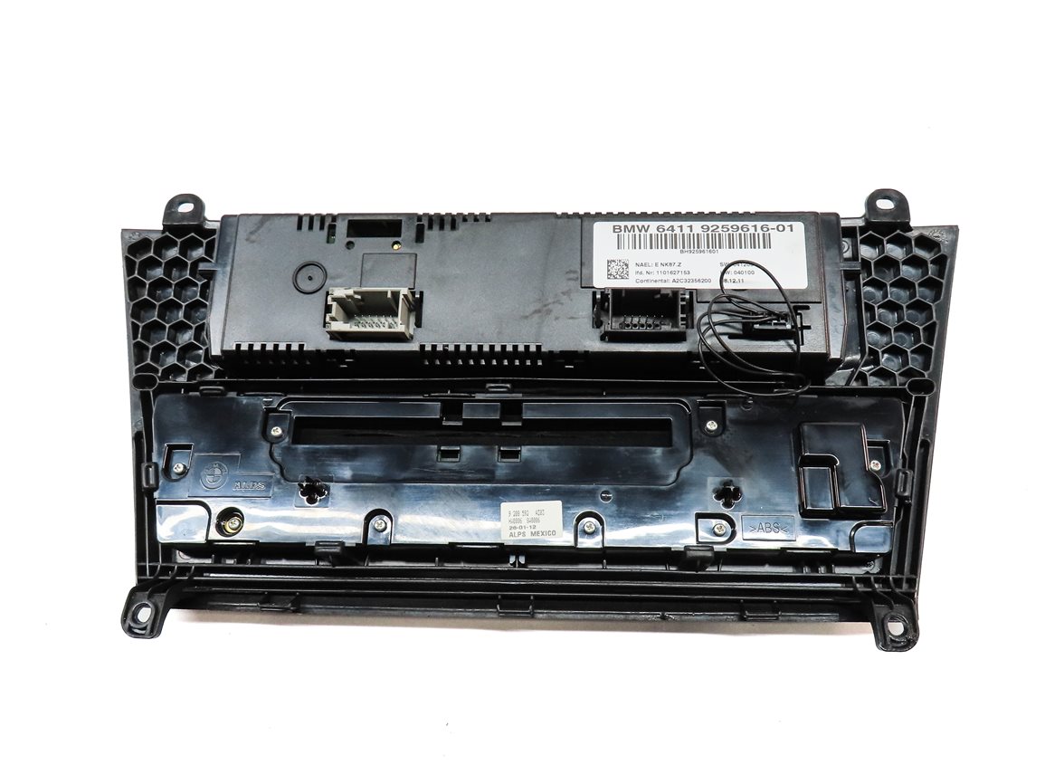 Thumbnail 5: 11-14 BMW X3 (F25) FRONT HEATER A/C TEMPERATURE CLIMATE CONTROL w/ HEATED SEAT