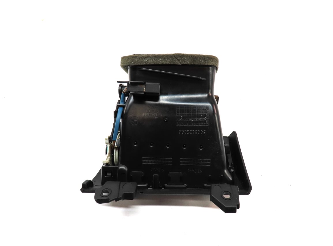 Thumbnail 5: 2012 BMW X3 (F25) FRONT LEFT DRIVER DASH HVAC A/C HEATER AIR VENT (BLACK)