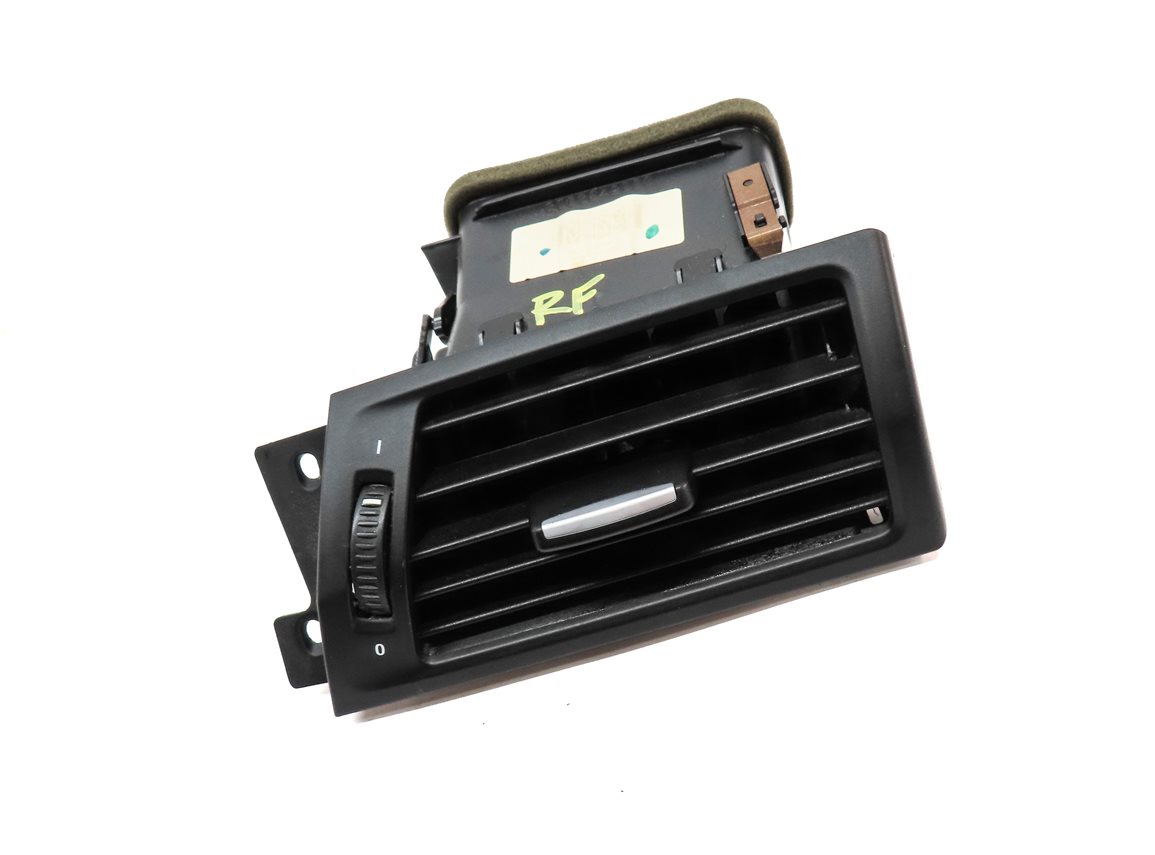 Thumbnail 3: 2012 BMW X3 (F25) FRONT RIGHT PASSENGER DASH HVAC A/C HEATER AIR VENT (BLACK)