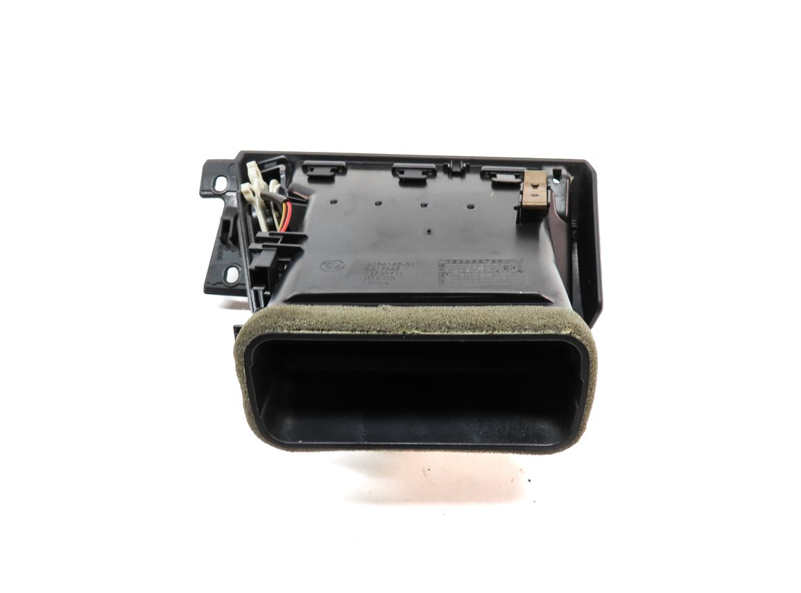 Thumbnail 4: 2012 BMW X3 (F25) FRONT RIGHT PASSENGER DASH HVAC A/C HEATER AIR VENT (BLACK)