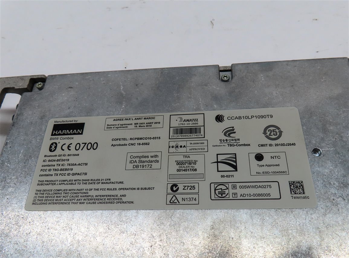 Thumbnail 4: 11-16 BMW 3 / 7 / X3 (F01 F25 F30) BLUETOOTH TELEMATICS COMBOX CONTROL MODULE