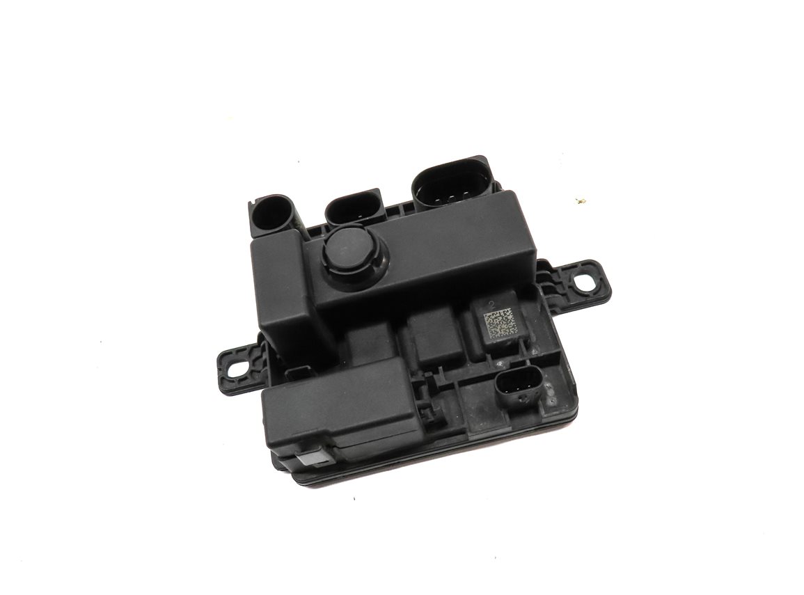 Thumbnail 3: 2012 BMW X3 (F25) INTEGRATED POWER SUPPLY MODULE