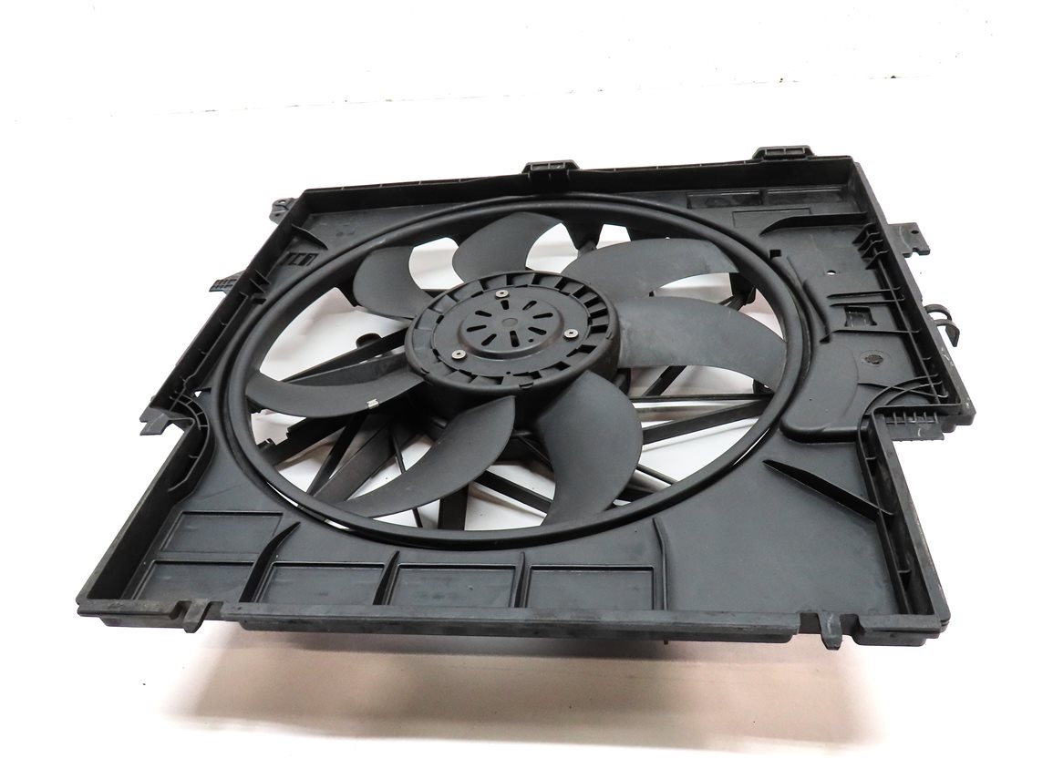 Thumbnail 2: 11-18 BMW X3 X4 (F25 F26) 3.0L N55 TURBO ENGINE 600 WATT RADIATOR COOLING FAN
