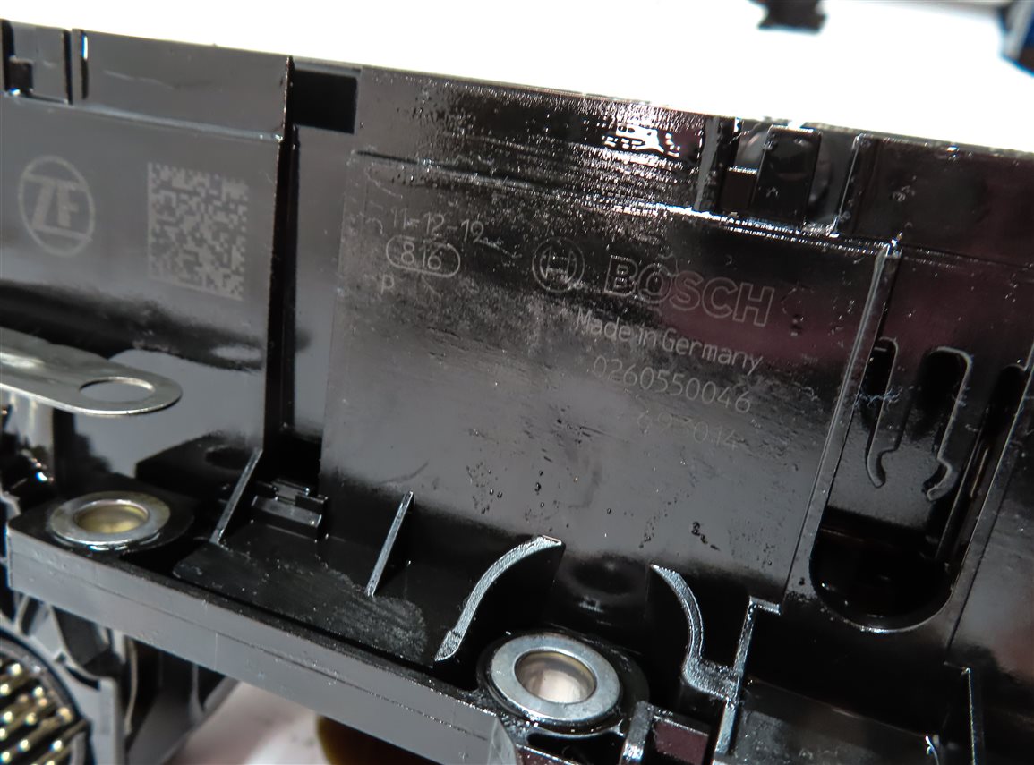 Thumbnail 7: 2011-2014 BMW X3 (F25) A/T 35iX 8HP-45 8 SPEED AUTOMATIC TRANSMISSION VALVE BODY