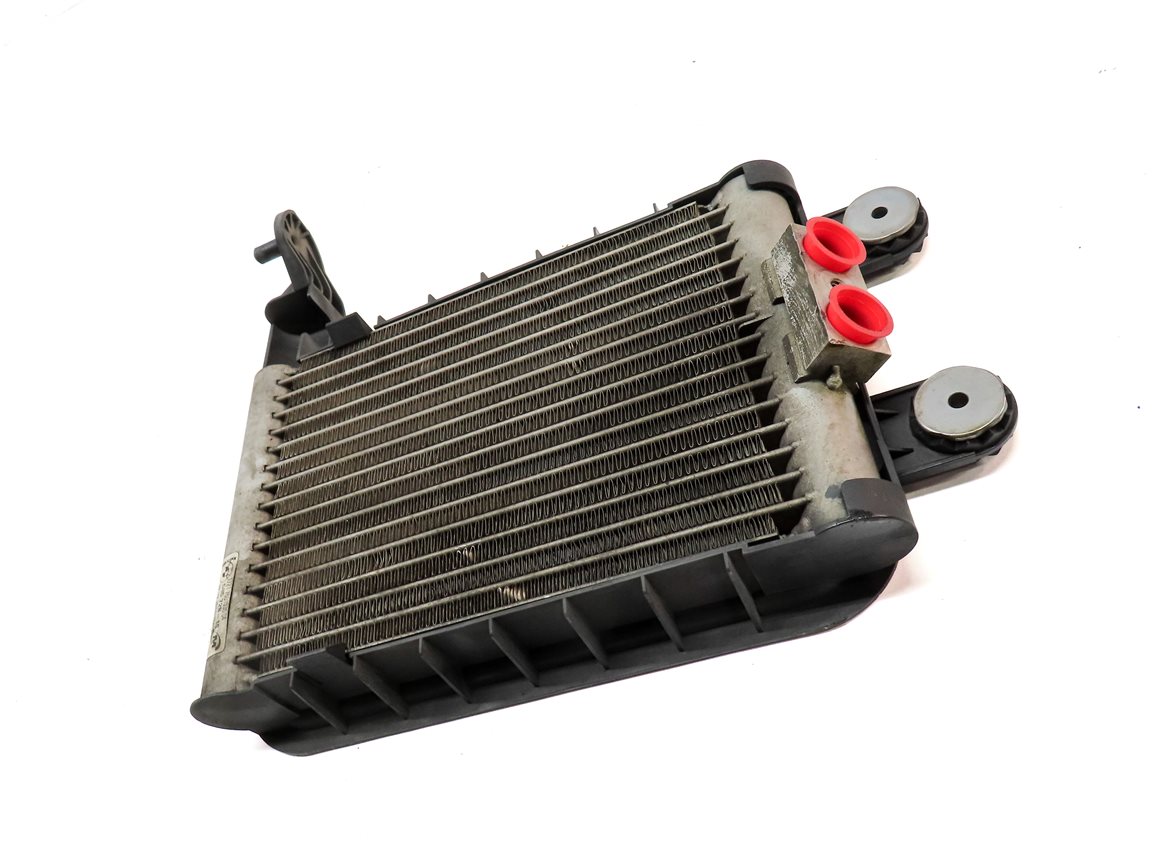Thumbnail 3: 11-18 BMW X3 X4 (F25 F26) 3.0T N55 TURBO ENGINE OIL COOLER RADIATOR